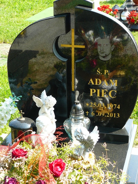 Adam Piec 1974 Katowice Tysiąclecia - Grobonet - Wyszukiwarka osób pochowanych