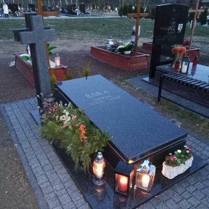 Grób Henryk Bara